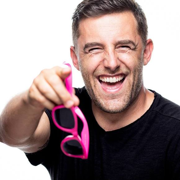 Meet your Posher, Damien - Picture 1 of 1